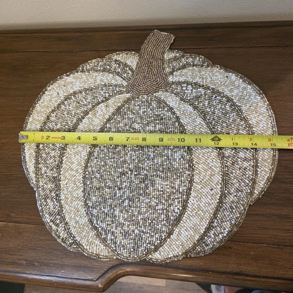 4 Bed Bath & Beyond Beaded Pumpkin Placemats Gold Ivory Fall Thanksgiving
